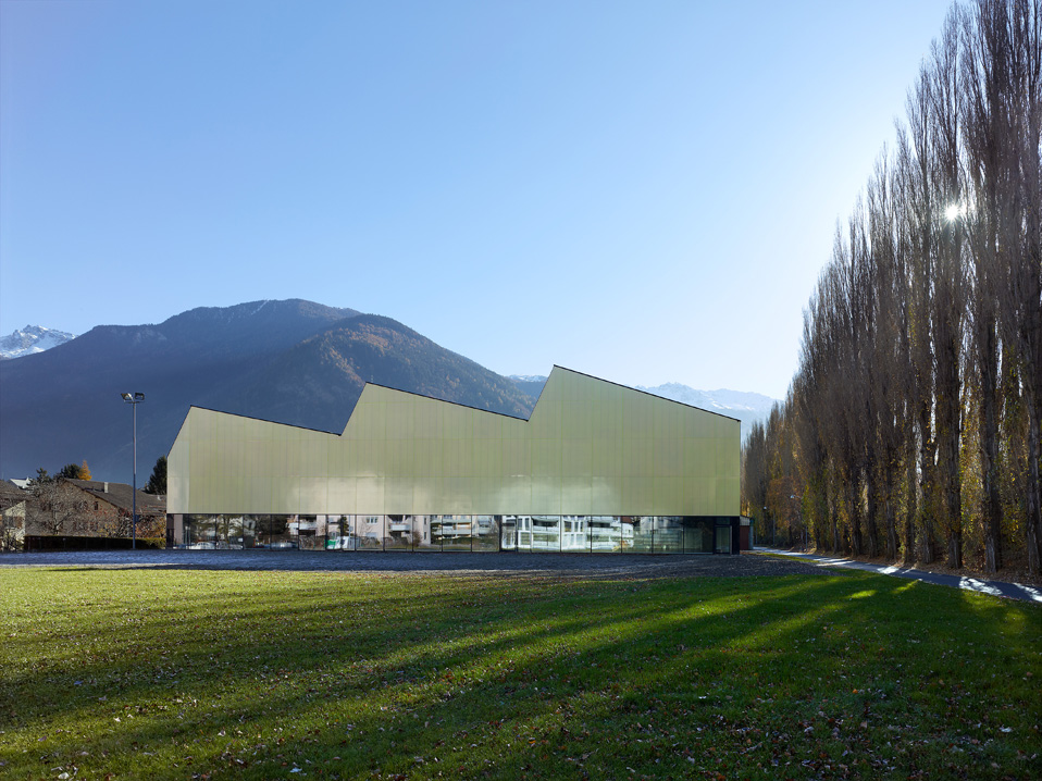 dreifach-sporthalle, visp