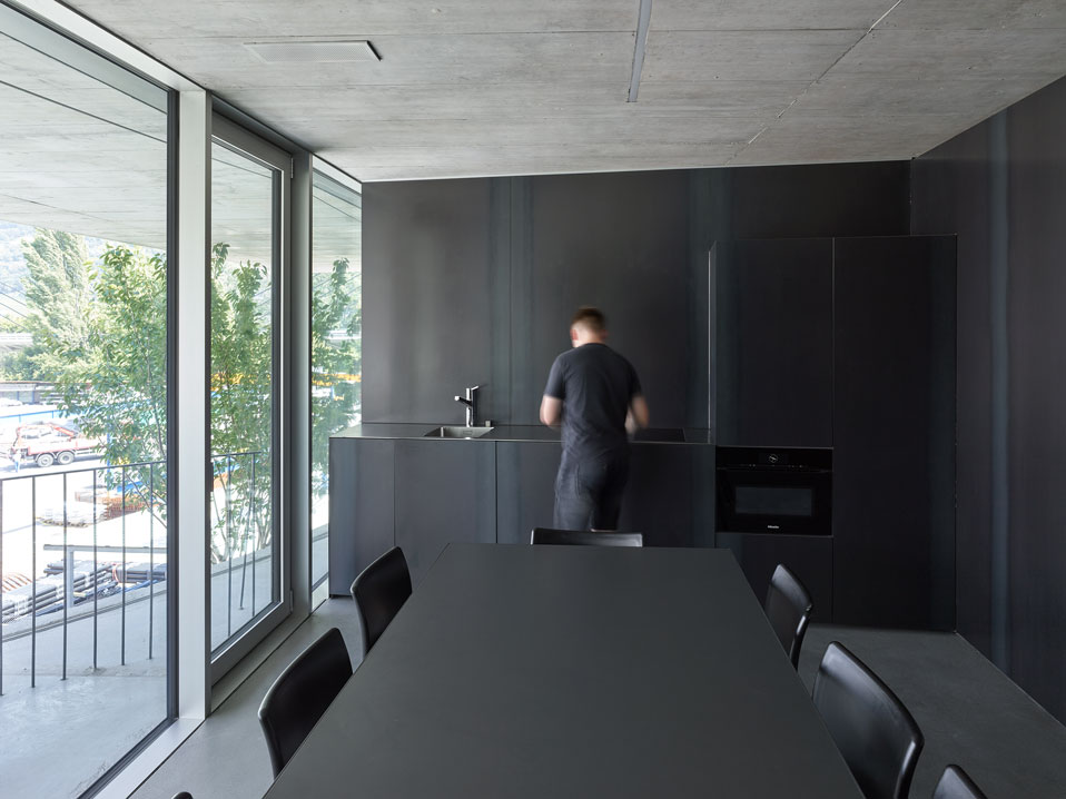 immeuble d'activités
