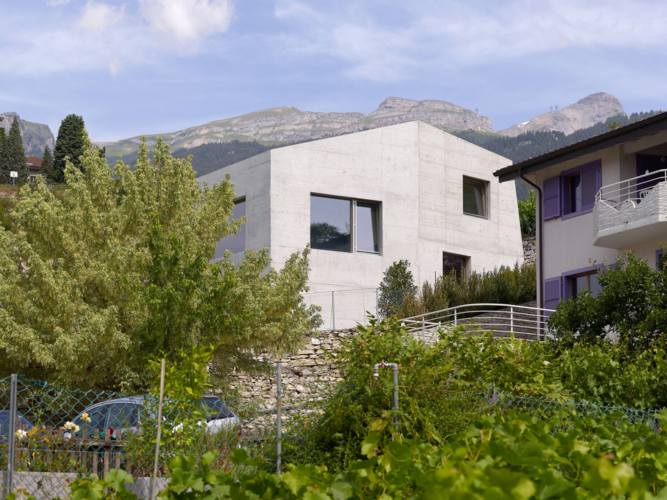 métrailler house, sierre