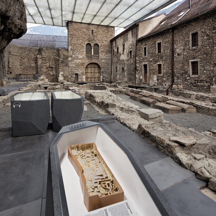 trésor de l'abbaye de st-maurice, restauration