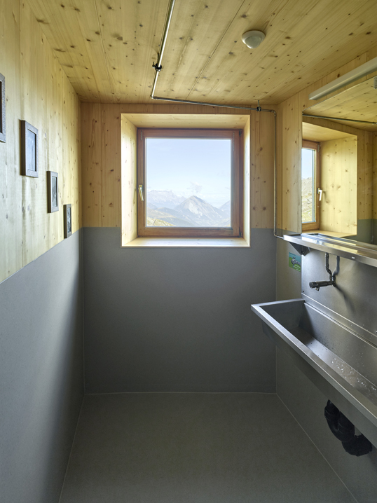 rénovation et agrandissement de la cabane du vélan, val d’entremont